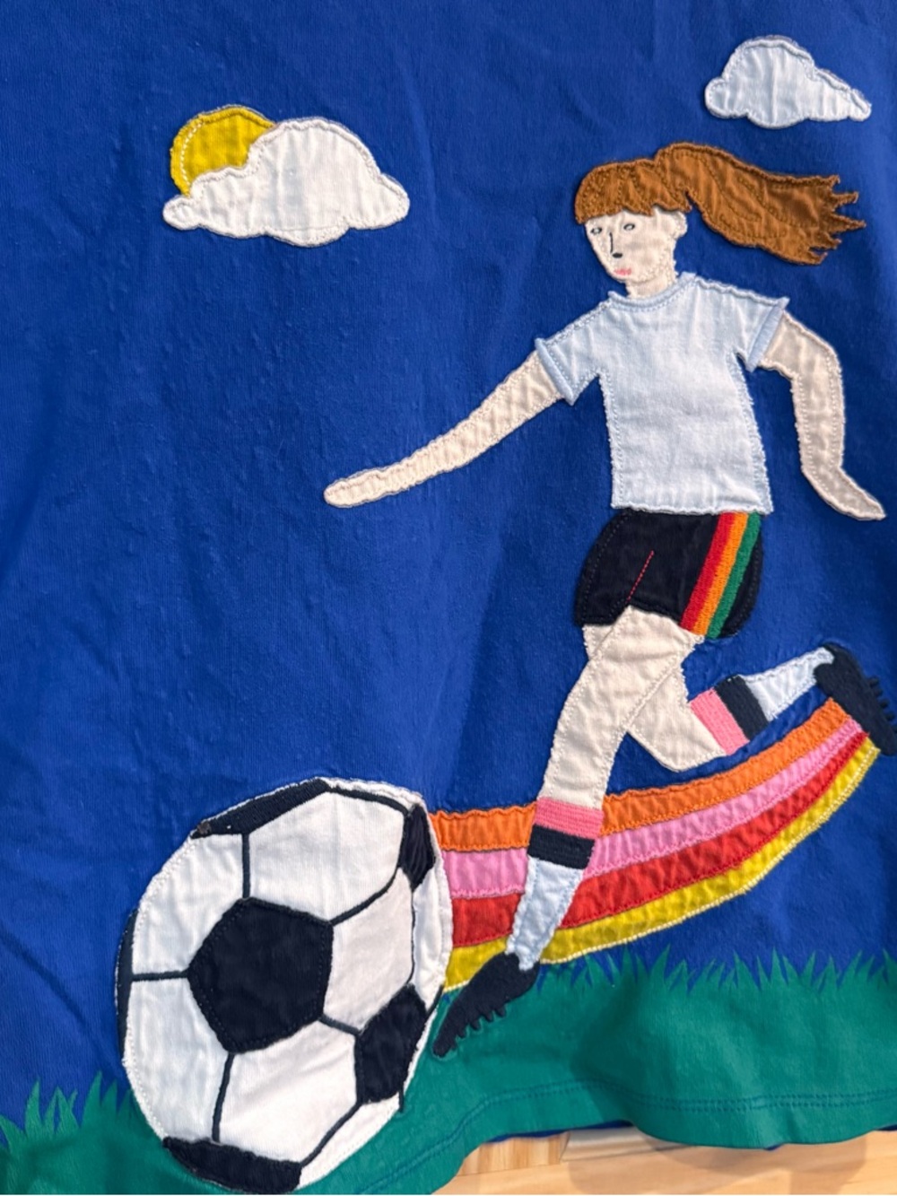 Mini Boden Kids Blue Soccer Girl Rainbow Applique T-Shirt‎ Size 11-12Y 152cm